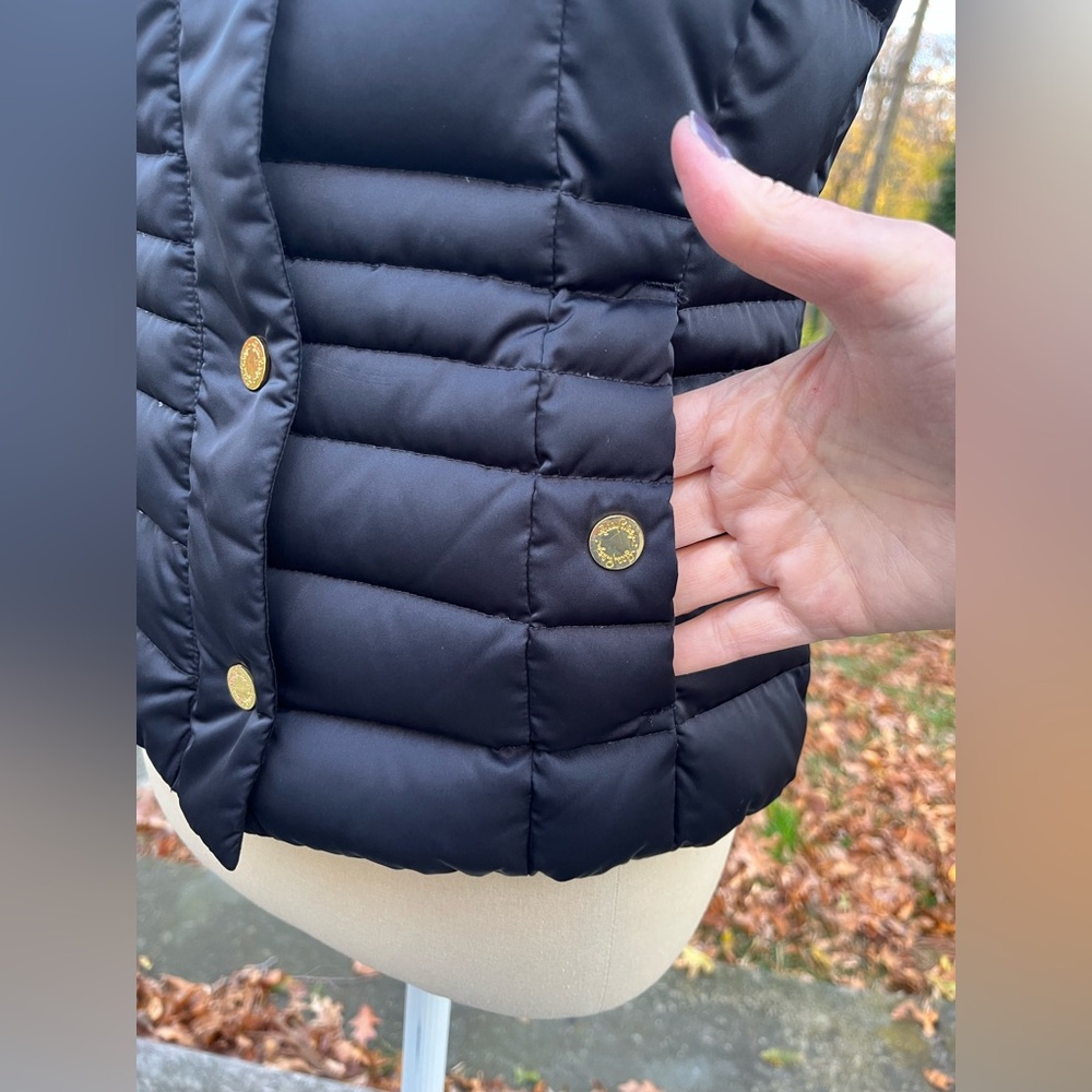 LILLY PULITZER Black Puffer Vest with Gold Buttons - Picture 6 of 11